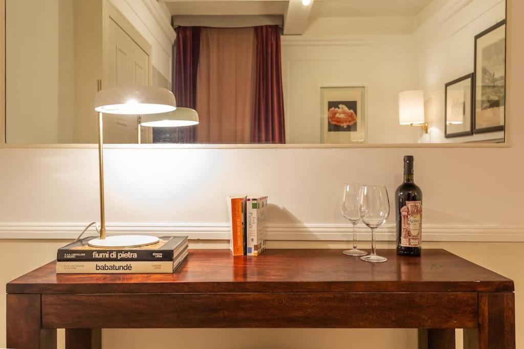 Stylish Spanish Steps Retreat Appartamento *