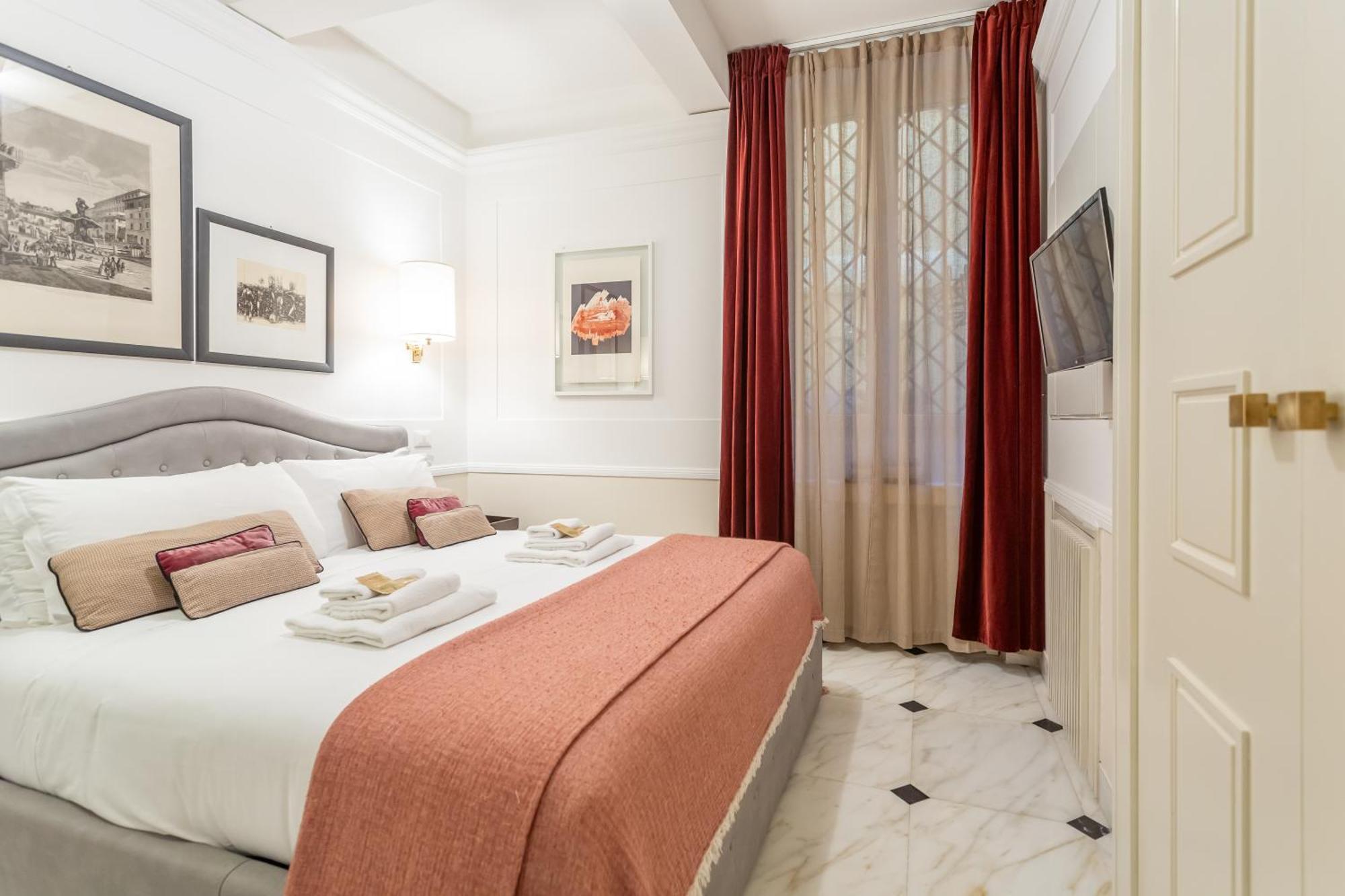 Stylish Spanish Steps Retreat * Roma